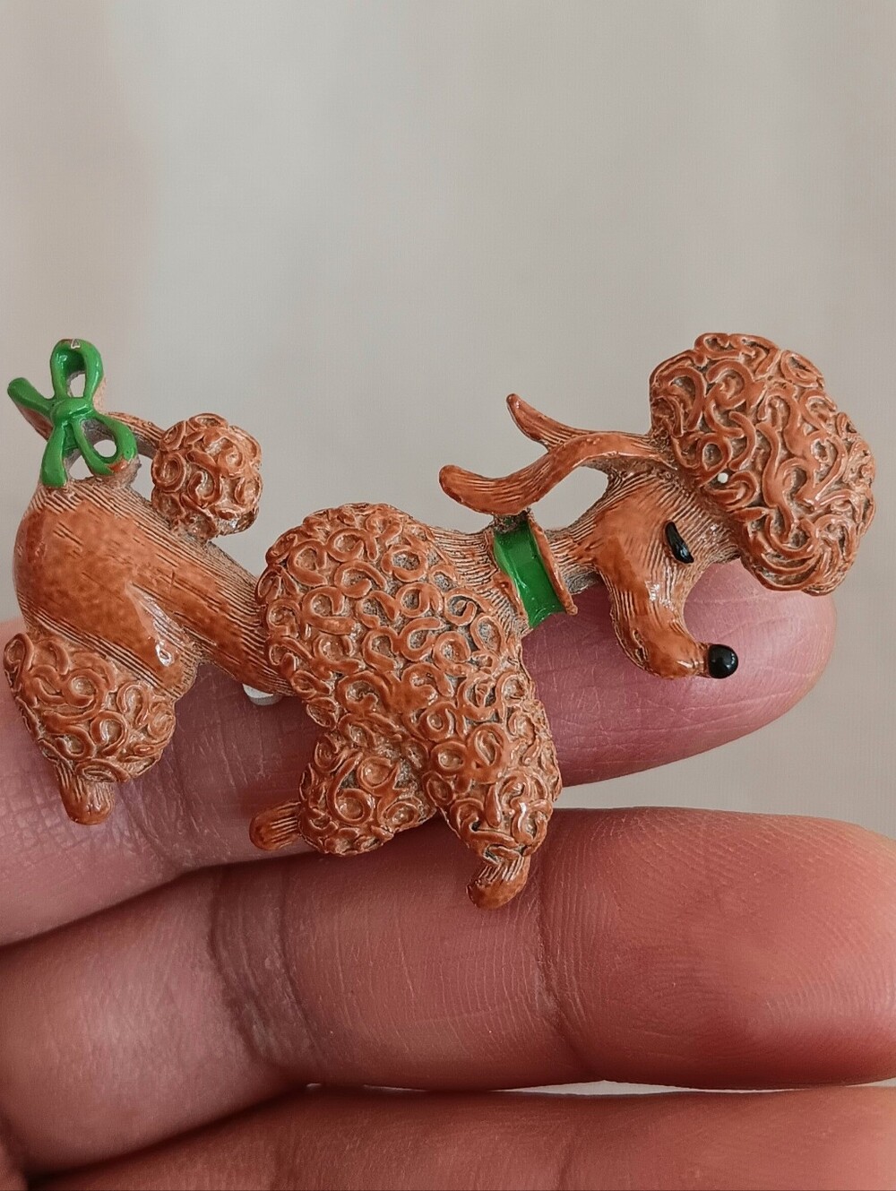 Vintage-Style Brown Poodle Brooch with Green Collar-Women Jewelry Brooch
